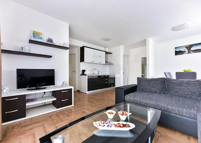 Apartments Villa Visnjik