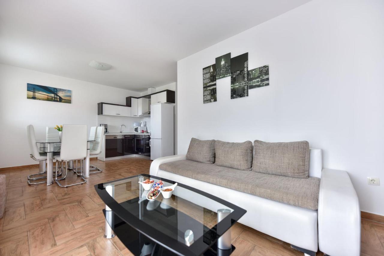 Visnjik Apartment *